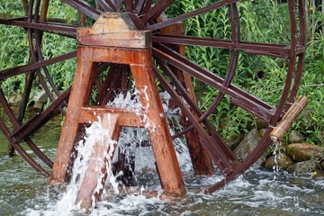 close up from wooden water wheel