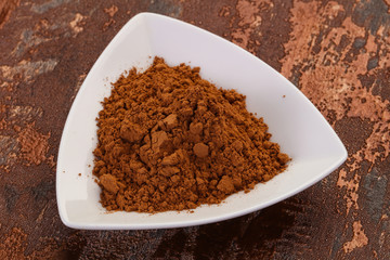 Cocoa powder in the bowl