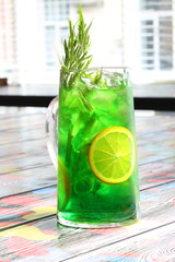 mojito cocktail with lime