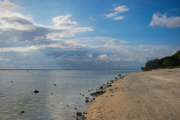 beach and sea in gili