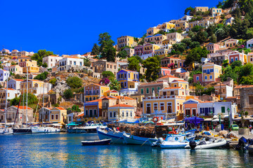 Fototapeta na wymiar Travel in Greece - colorful island Simi (Symi) in Dodecanese