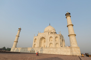 Fototapeta na wymiar Tourists around the Taj Mahal, Agra, India