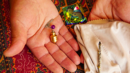 Medicine alternative dowsing forreprogramming of soul 