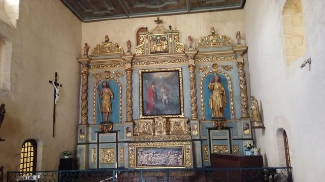 Donzenac (Corr&egrave;ze, France) - Vue int&eacute;rieure de la Chapelle des P&eacute;nitents blancs