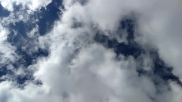 Time lapse of very cloudy sky