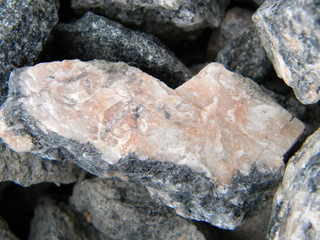 Камни