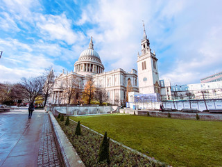 Fototapeta na wymiar Saint Paul's Cathedral - London