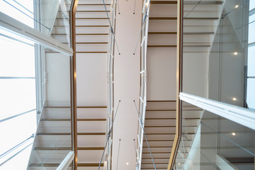 Obraz premium staircase in a modern building
