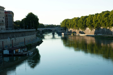 Fototapeta na wymiar Tiber River in Rome