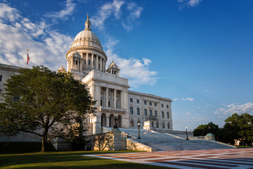 The Rhode Island State House on a Summer Afternoon - obrazy, fototapety, plakaty