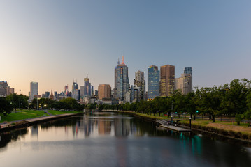 Yarra River and Melbourne skyline at night