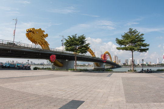 Dragon Bridge, Da Nang, Vietnam.