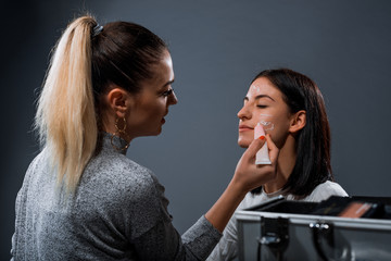 Trendy makeup treatment