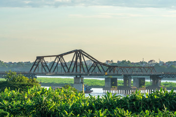 The Long Bien Bridge was constructed from 1989 to 1902 during French’s occupation of the country. Though the bridge was designed by French, it was built directly by Vietnamese workers