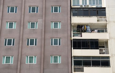 huge office building in singapore