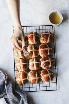 easter hot cross buns