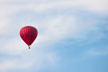 Red balloon in the blue sky