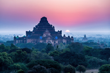 Obraz premium Royalty high quality free stock image aerial view of Bagan, Myanmar temples in the Archaeological Zone. 
