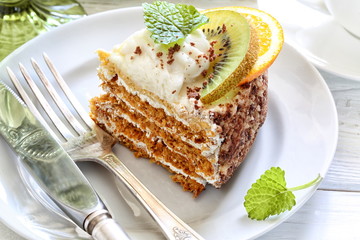 Kiwi and Orange Fruit Cake