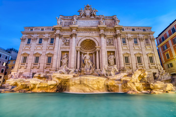 Fototapeta na wymiar Illuminated Fontana Di Trevi, Trevi Fountain at Dusk, Rome