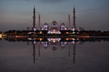mosque at night
