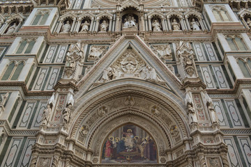 Fototapeta na wymiar Florence cathedral fragment