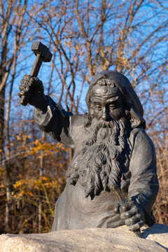 Zwerkskulptur in Thale