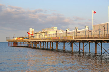 Fototapeta na wymiar Paignton Pier, Torbay 
