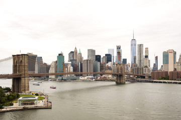 Fototapeta premium Brooklyn Bridge bei Tag