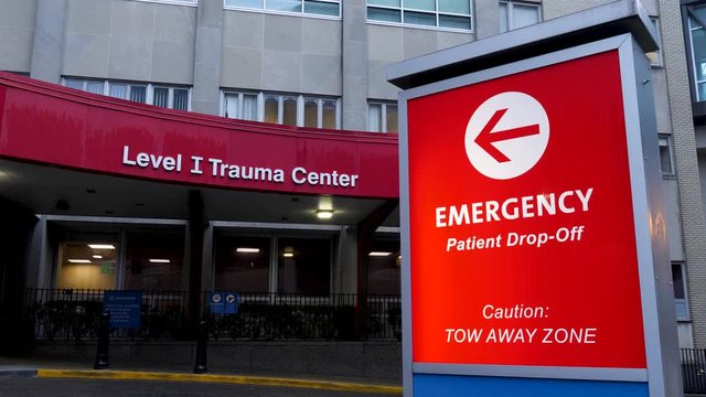 Level I Trauma Center and emergency signs at the entrance