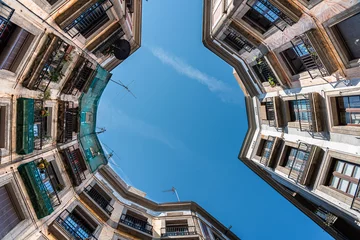 Fototapeten Detail of Beautiful Buildings Architecture In City Of Barcelona, Spain Shot With Perspective View © radub85