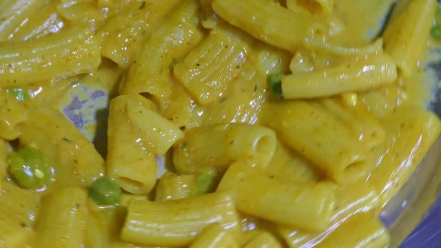 Moving pasta in the plate