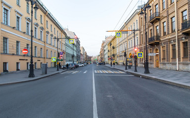Fototapeta na wymiar Empty streets in the centre of the city