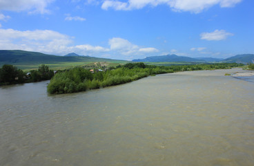 Georgia. Muddy, fast river Kura. © Борис Масюра