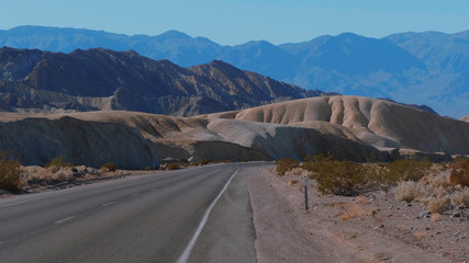 Fototapeta na wymiar Beautiful scenery route through Death Valley National Park in California - USA 2017