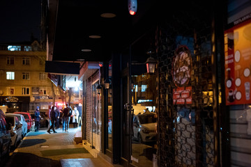 10.04.2020 Avcilar/Istanbul
Menschen die Hamsterkäuft tätigen aufgrund bevorstehender...