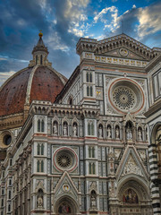 Catedral de santa Maria del Fiori en Florencia, Italia (Il Duomo)