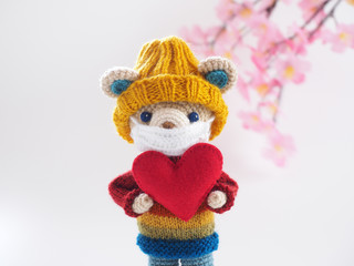 かわいい熊の編みぐるみ