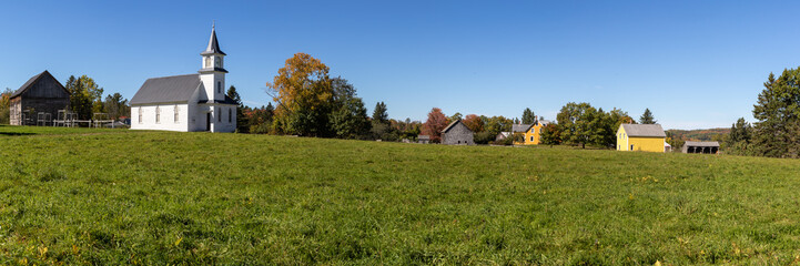 Obraz premium Panoramic view of a historic settlement at Kings Landing near Nackawic, New Bruswick. Between Fredericton and Woodstock 