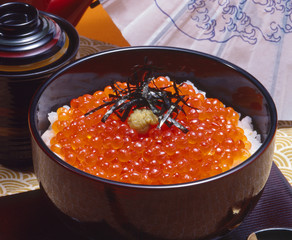 いくら丼