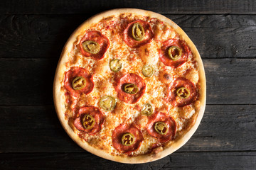 Pizza, kuchnia włoska - obrazy, fototapety, plakaty