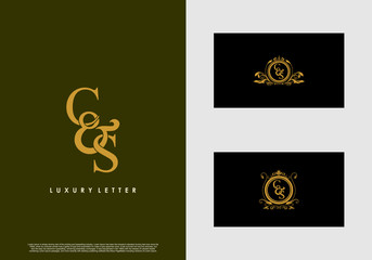 CS logo initial vector mark. Gold color elegant classical symmetric curves decor.