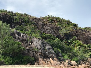 Fototapeta na wymiar Plage des Seychelles. Océan indien. Une île paradisiaque. 
