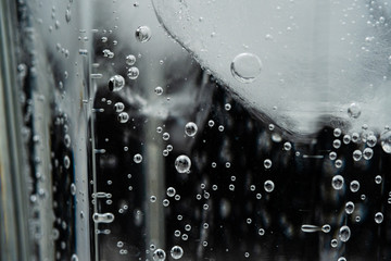 carbon dioxide bubbles in carbonated water