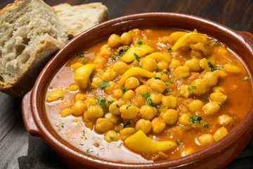 Garbanzos con sepia