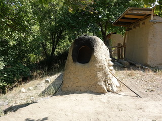 Tandoor oven for making cakes and samsa in Tajikistan