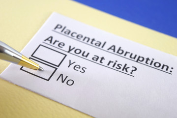Obraz premium One person is answering question about placental abruption.