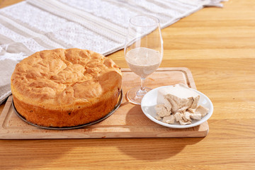 Pressed yeast, home-made yeast from whole grain flour and water (sourdough) and pie.