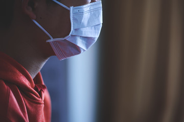 マスクをした子供のイメージ