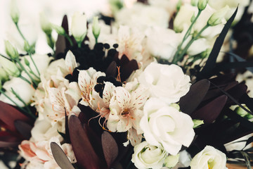 Obraz na płótnie Canvas Wedding flower bouquet